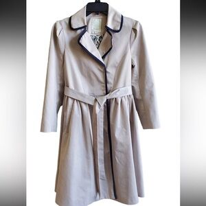 Elevenses My Fair Lady Cream Trench Coat with Navy Accents 10 Women’s